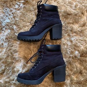 Forever 21 suede heel bootie